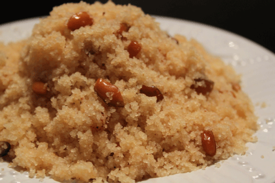 Fıstıklı İrmik Helvası Tarifi ve Malzemeleri