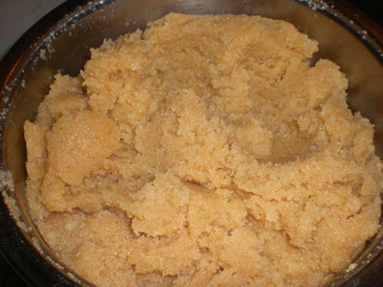 İrmik Helvası Tarifi ve Malzemeleri