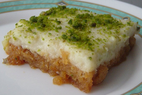 İrmikli Etimek Tatlısı Tarifi ve Malzemeleri